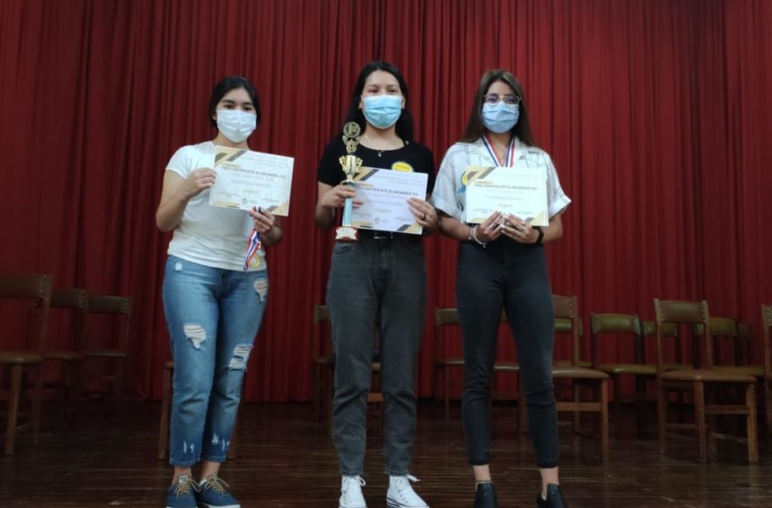  La UCB Tarija realizó el 1er “Spelling Bee Contest”